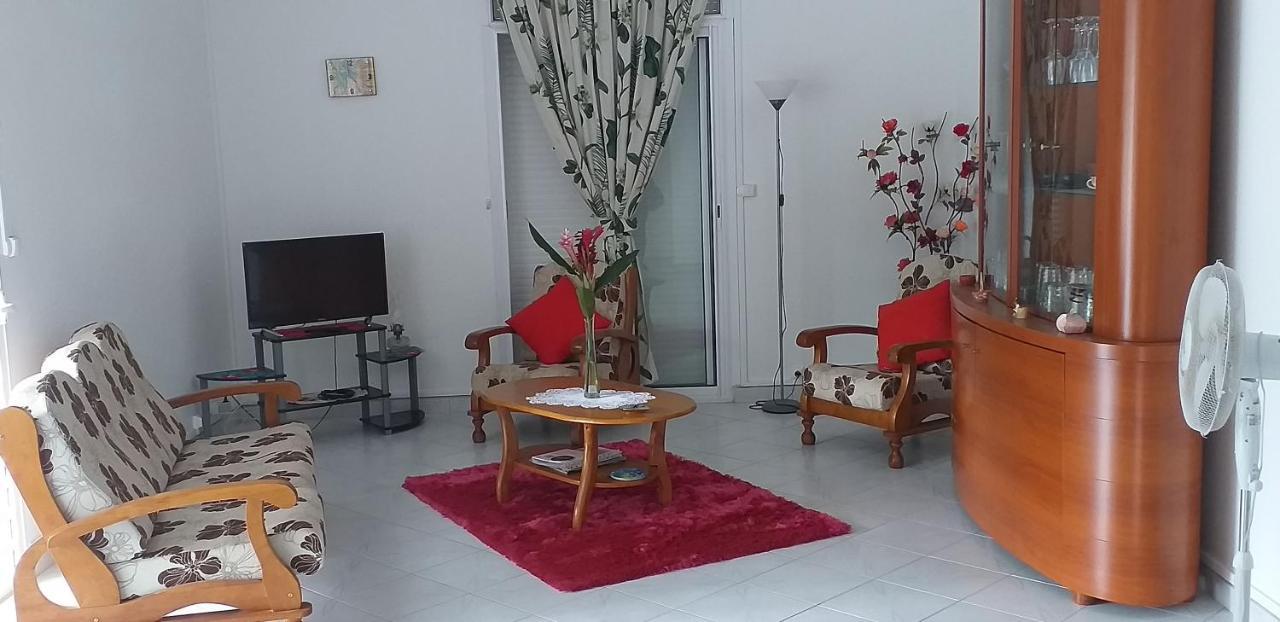 Villa Malou Chez Maryse Bouillante Luaran gambar